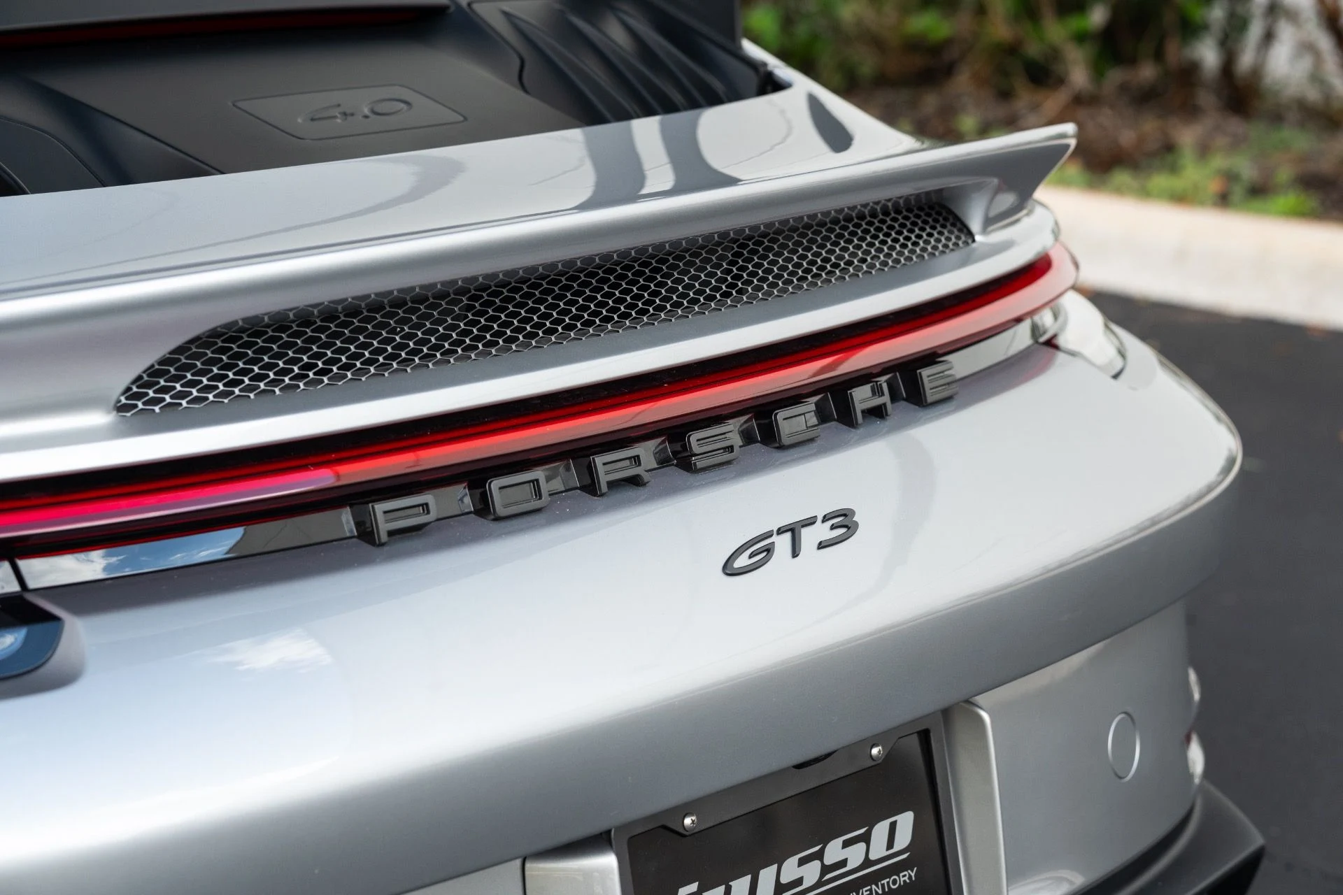 mph030_4197692317_Used_2022_Porsche_911_GT_3_w_Touring_1769199199_26ae9da44e