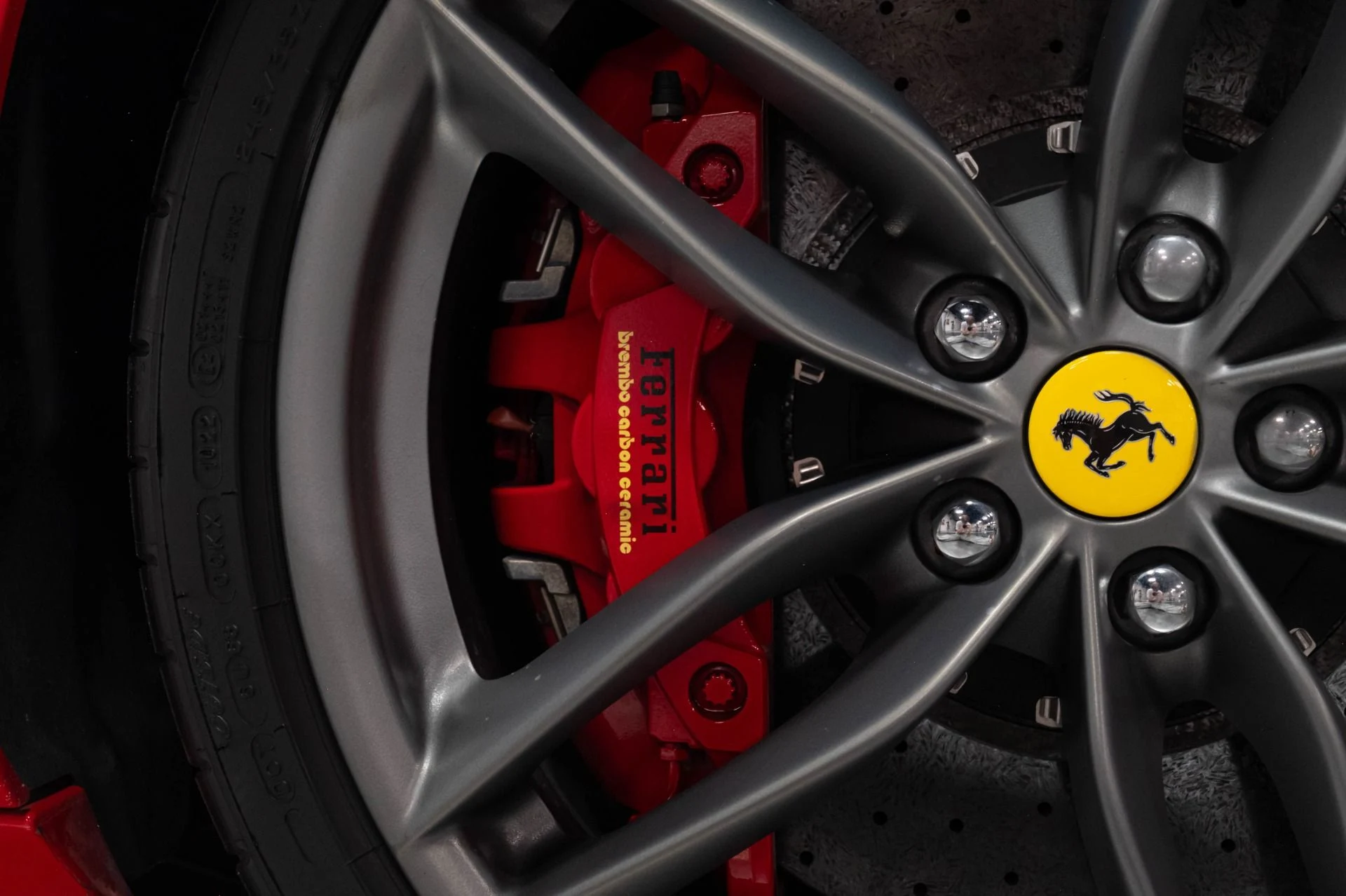mph030_4205053716_Used_2018_Ferrari_488_GTB_1785189078_fae601b521