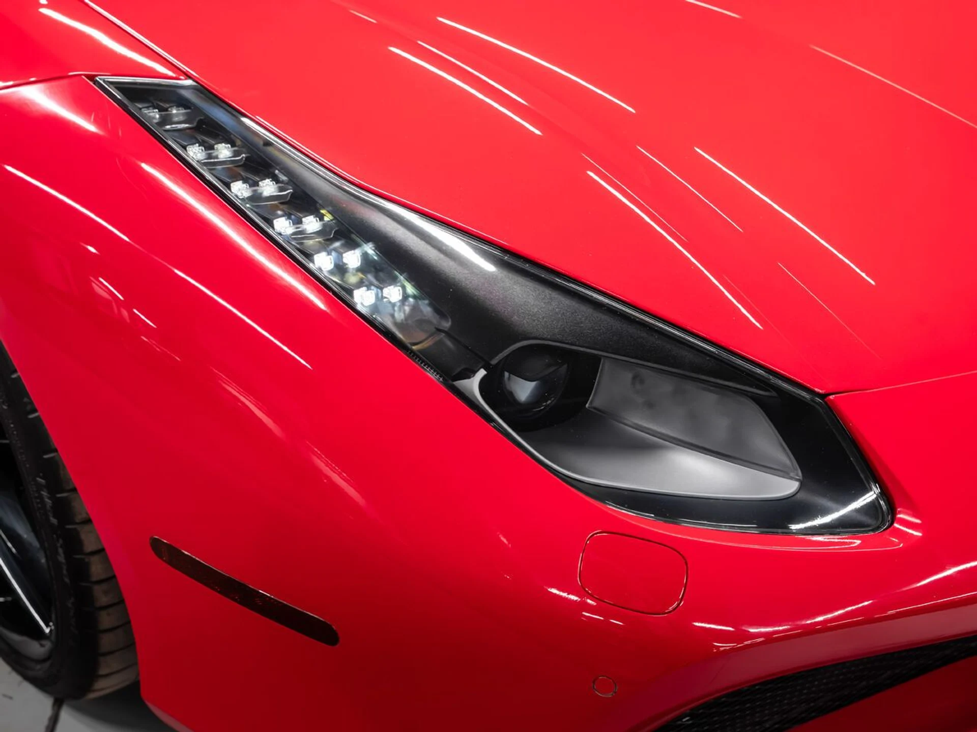 mph030_4207984959_ferrari_488_gtb_2017_da17a6ec0a