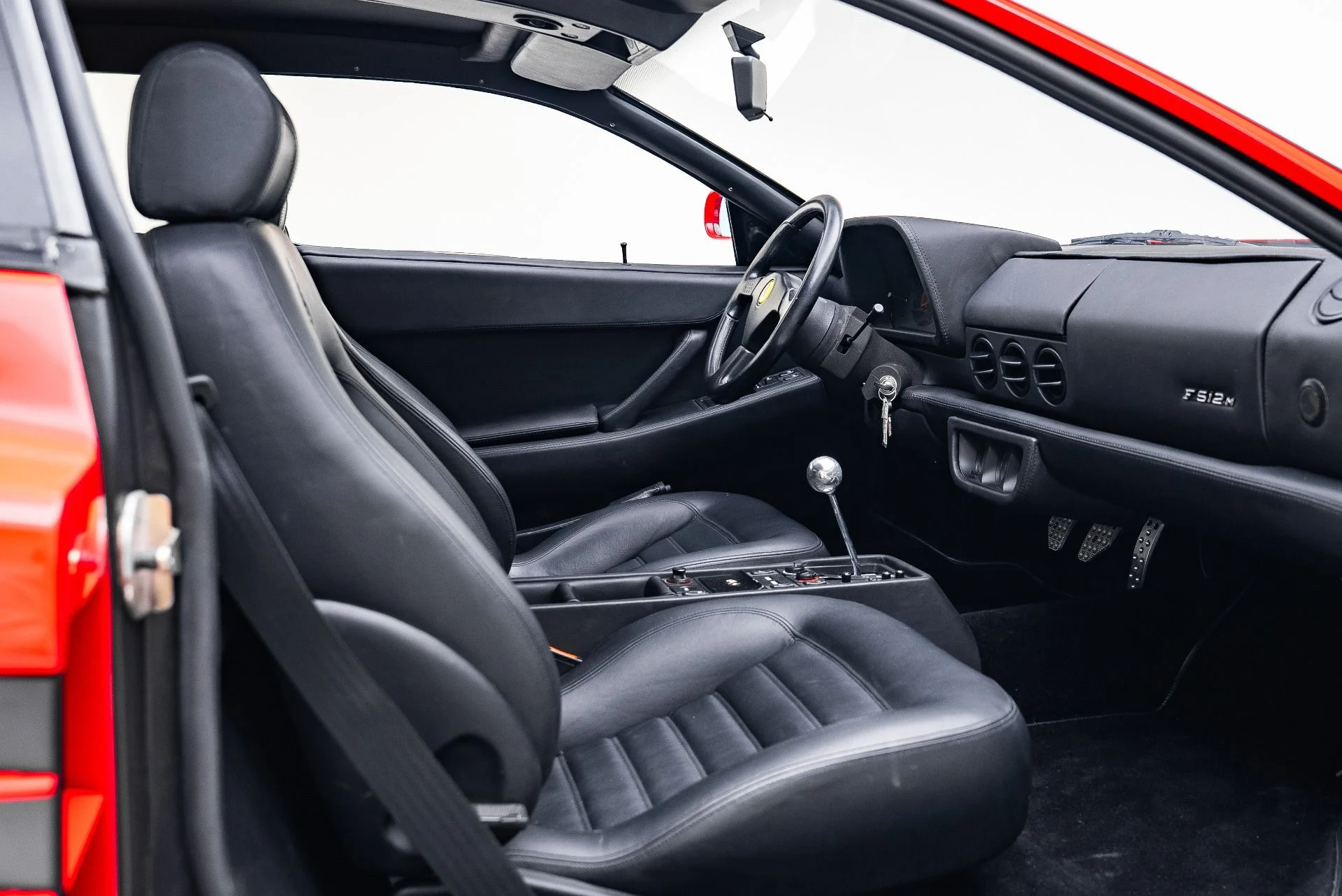 mph030_4211483351_Used_1995_Ferrari_512_M_1765826485_e083873010