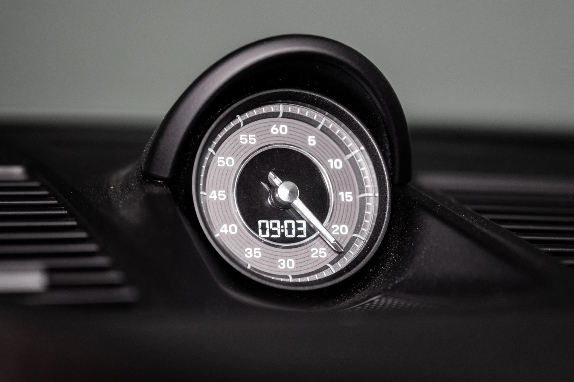 mph030_4221300996_Used_2022_Porsche_911_Turbo_1757171917_24b8ad7998