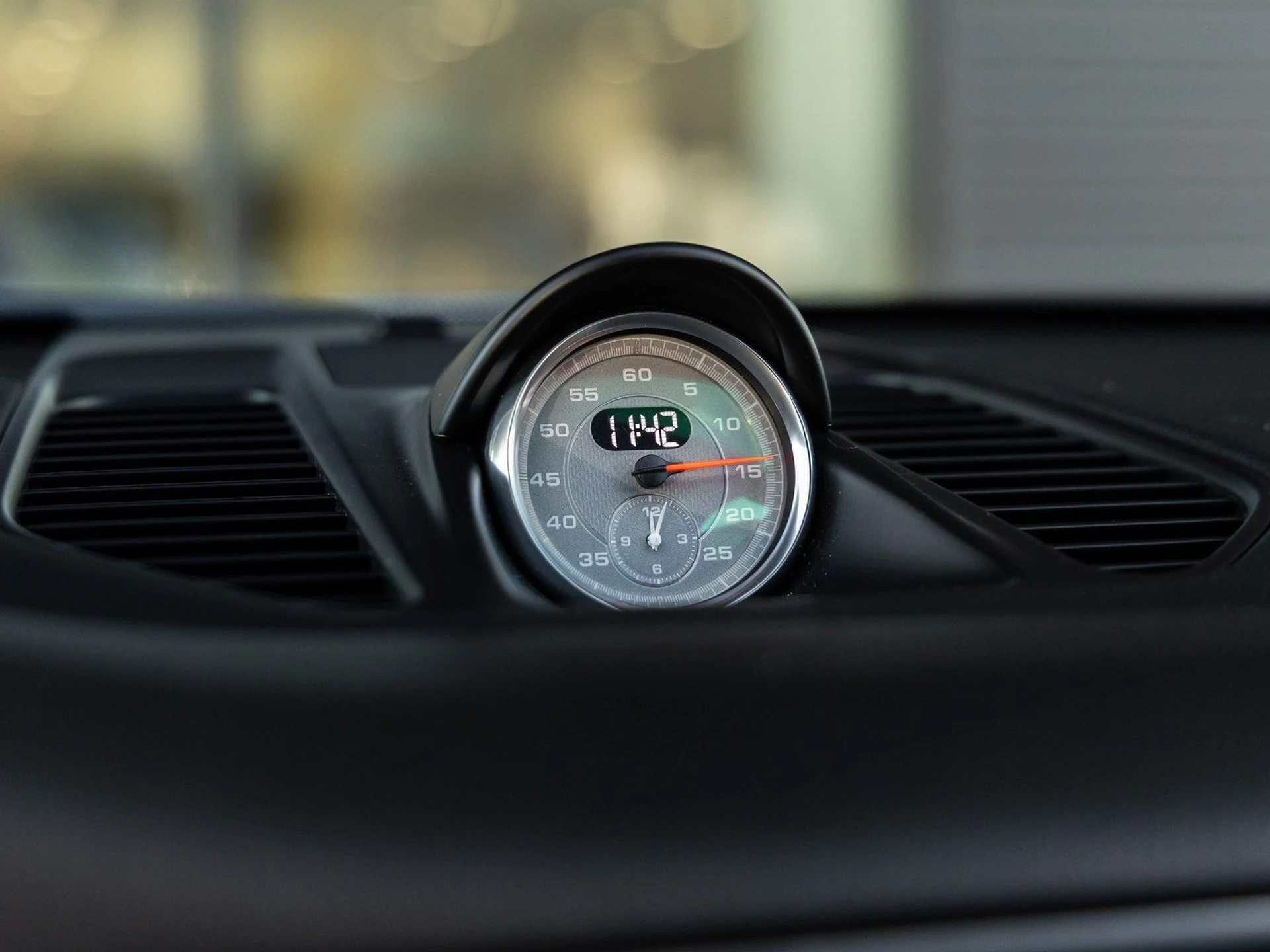 mph030_4222537596_31_633342a911