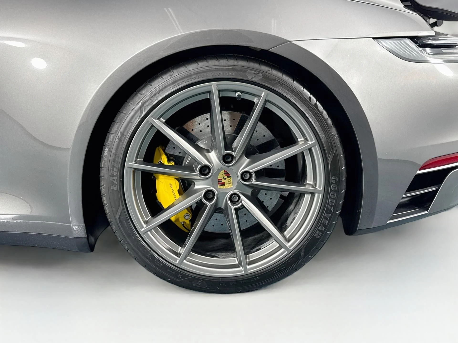 mph030_4222598616_Used_2020_Porsche_911_Carrera_S_1788553599_24efa02445