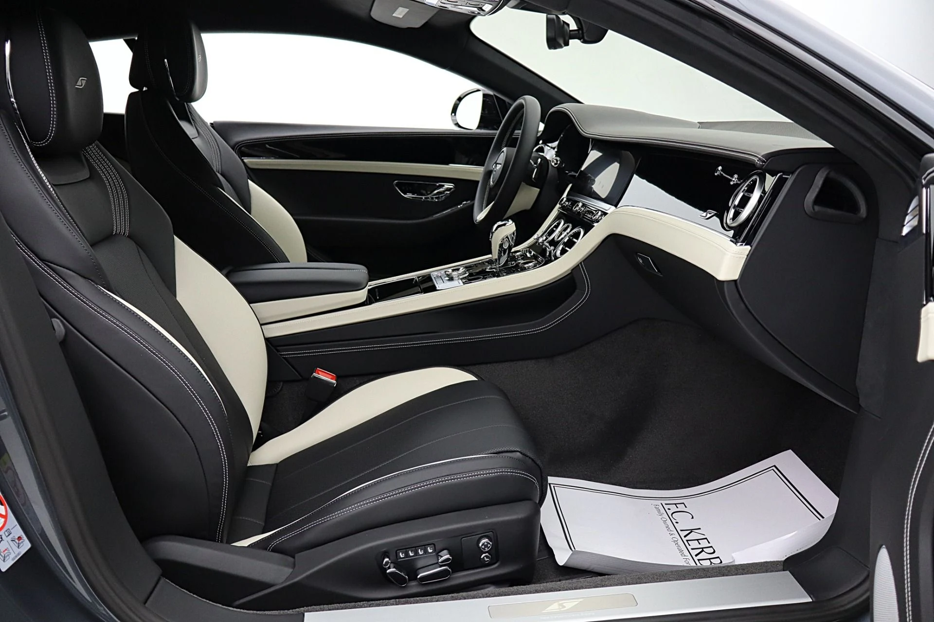 mph030_4222806434_New_2026_Bentley_Continental_GT_S_abe9ae650f