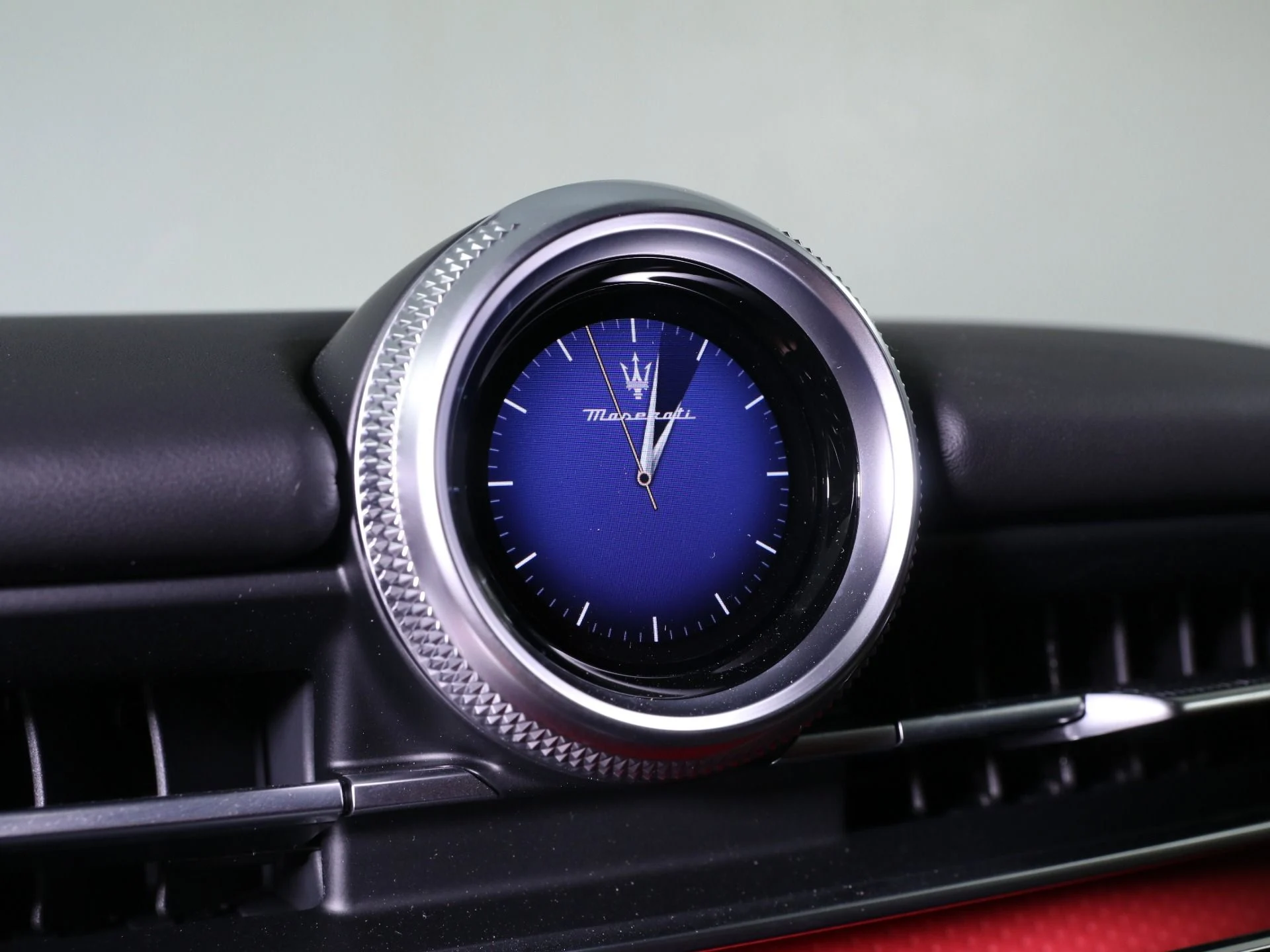 mph030_4238037447_New_2025_Maserati_Grecale_Modena_1750292098_5c7a25fe85