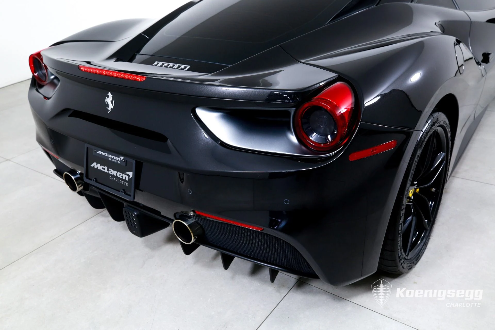 mph030_4238263739_Used_2018_Ferrari_488_GTB_1782503374_20d664801f