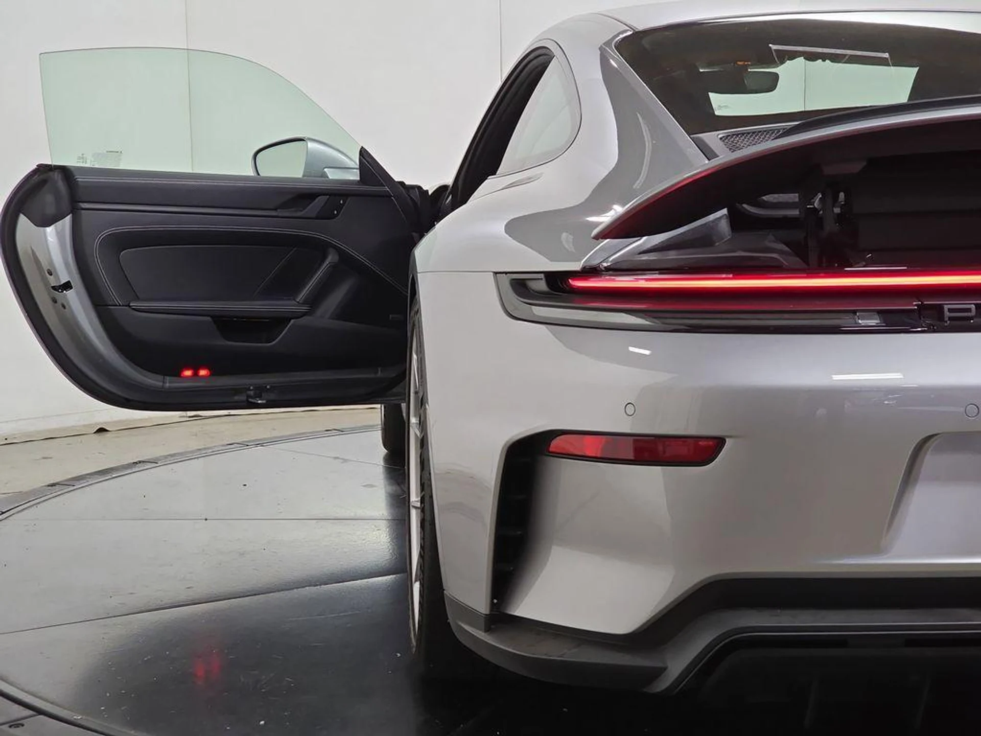 mph030_4238416624_QVH_6_Xj_S_Fjb_Wqv_Zwwigjl_Dtv_WMCQ_2c0c3797c4