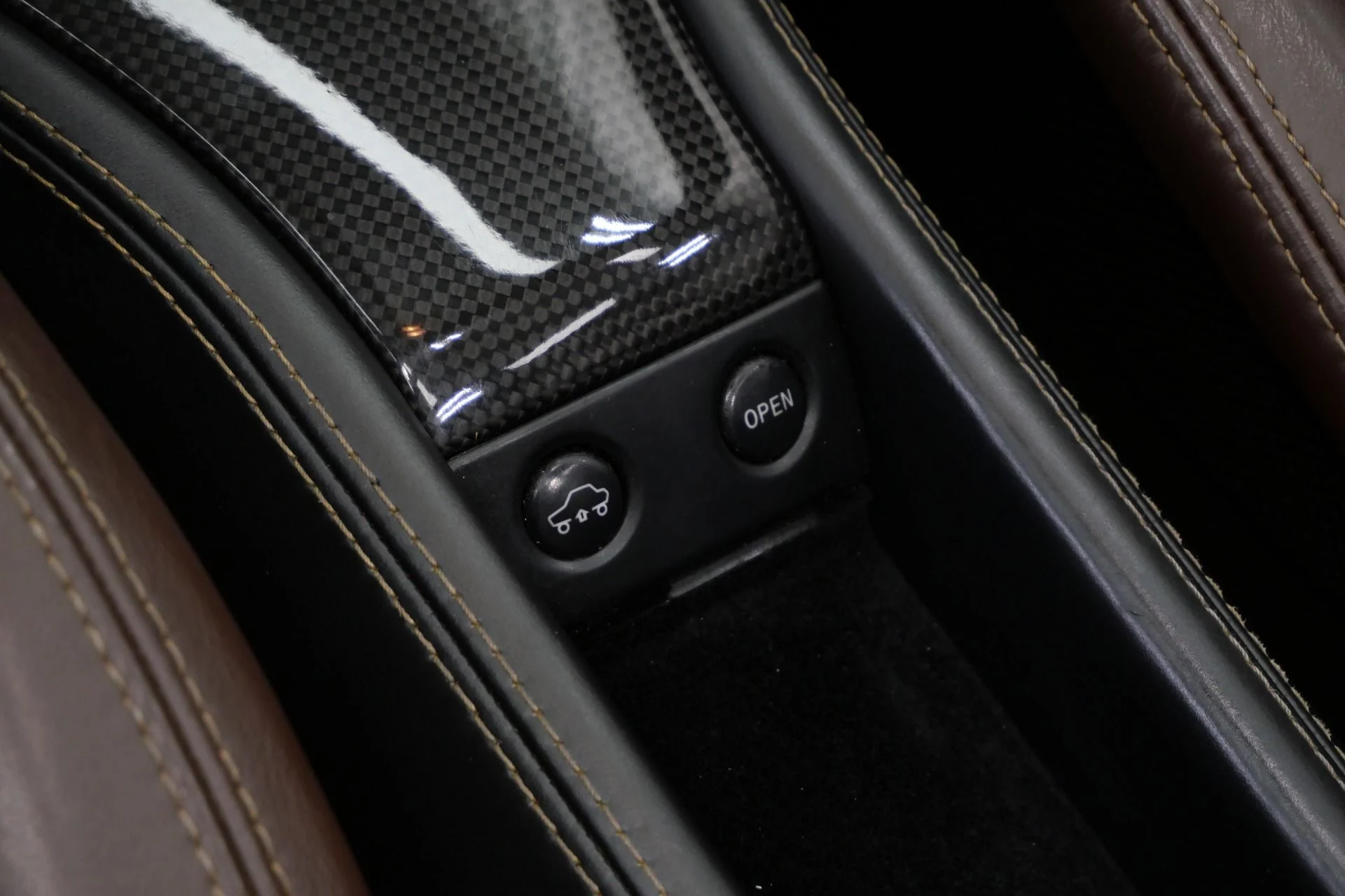 mph030_4239156238_Used_2013_Ferrari_458_Spider_1758308193_3575d67eeb