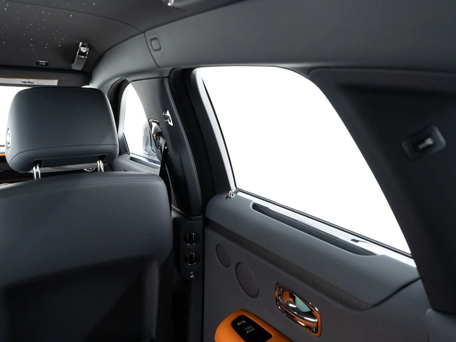 mph030_4264742654_92f120d8a48a287b8e5a7a4e0663604b_460f96f699