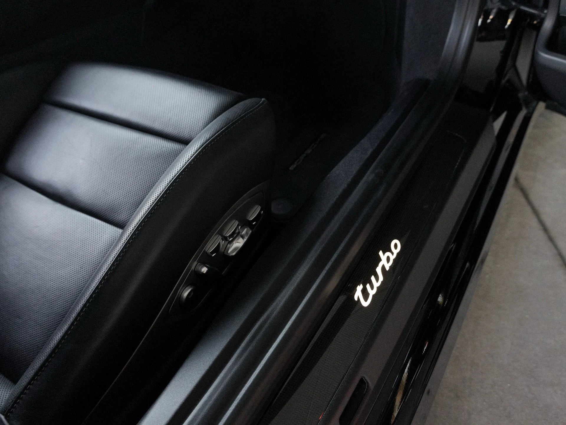 mph030_4274296294_31_ba645515d7