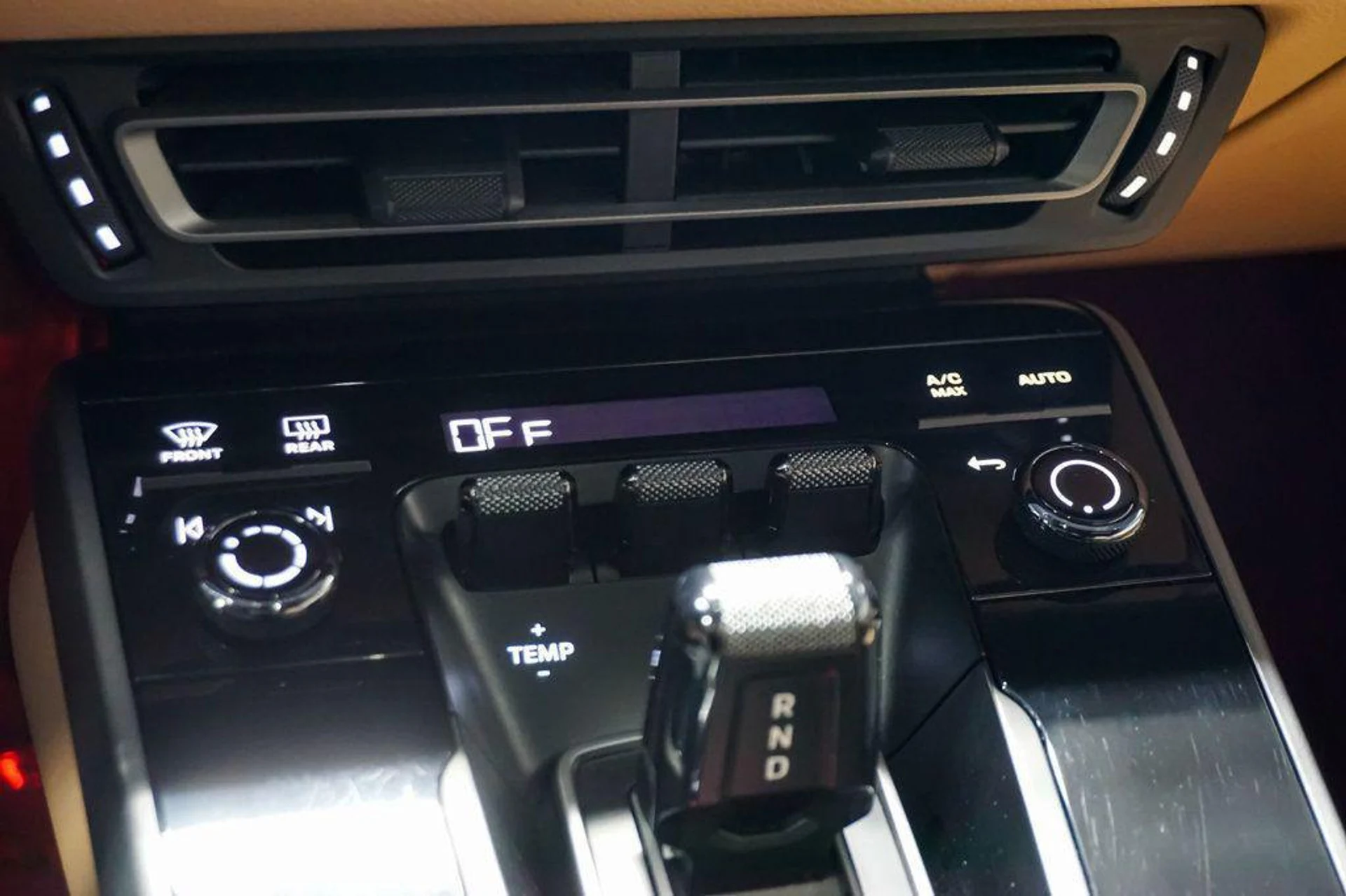 mph030_4276084462_z8p_Av_DMKW_Mbox64_Pd7_Cz_5g_S_Pu_U_3c33cc1fe2