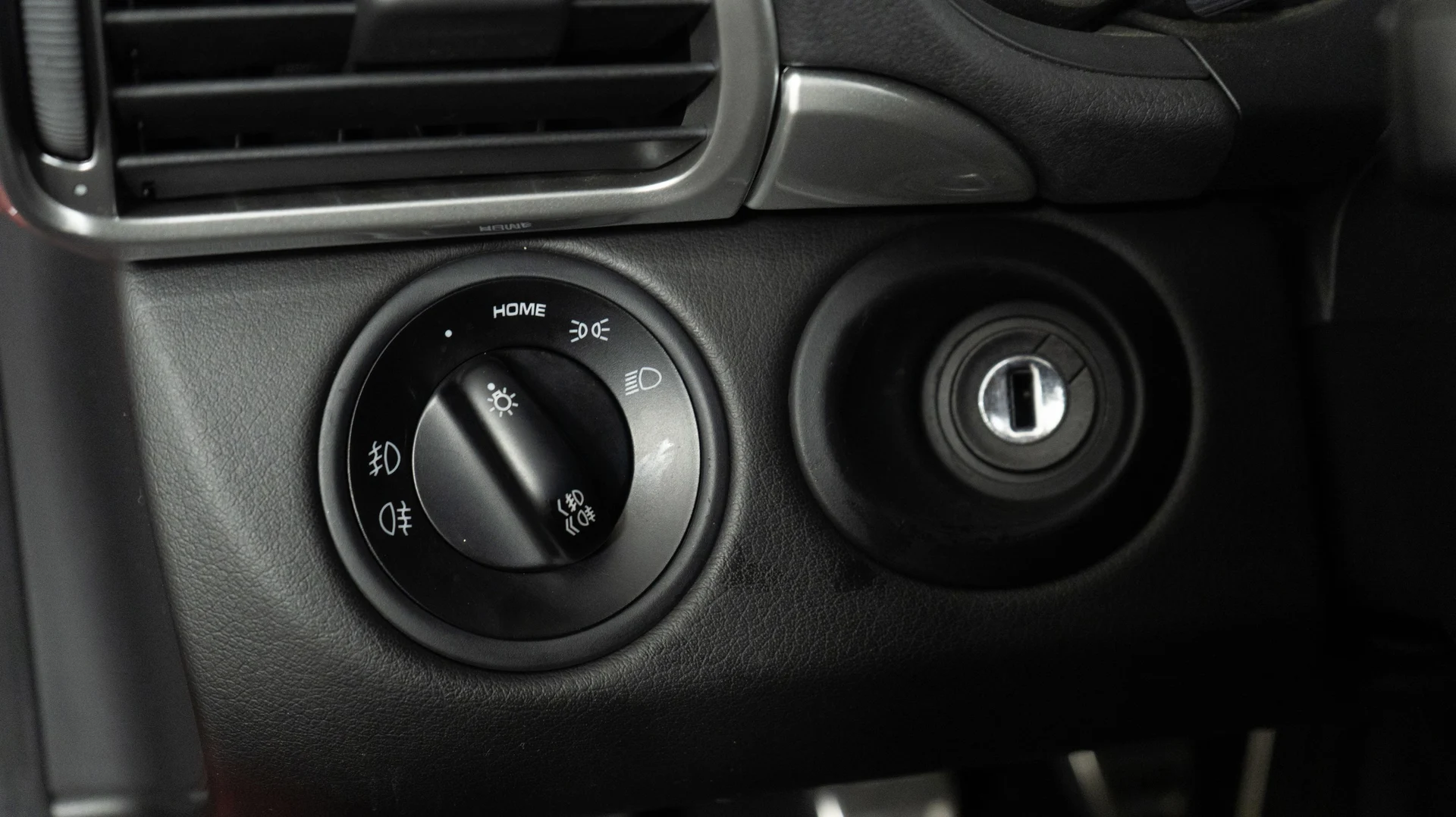 mph030_4278080717_content_homenetiol_com_2001243_2130496_0x0_1a5308ae62f94450a9c8c23d1c3d1412_fdca21488c