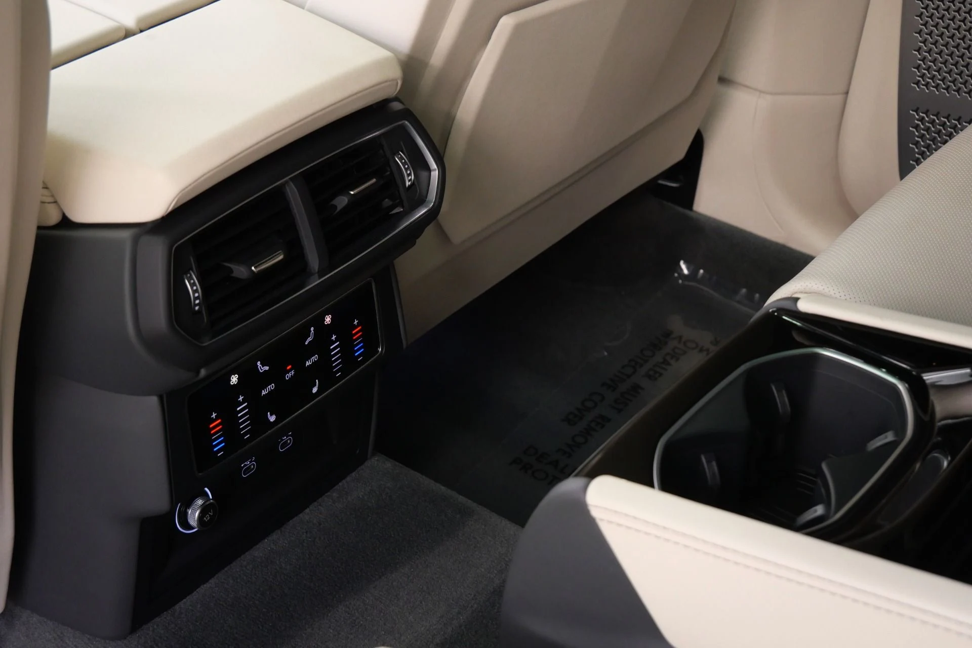 mph030_4282008536_Used_2022_Lamborghini_Urus_23_Inch_Wheels_Two_Tone_Interior_Bang_and_Olufsen_Audio_1775677581_2b8292bde9