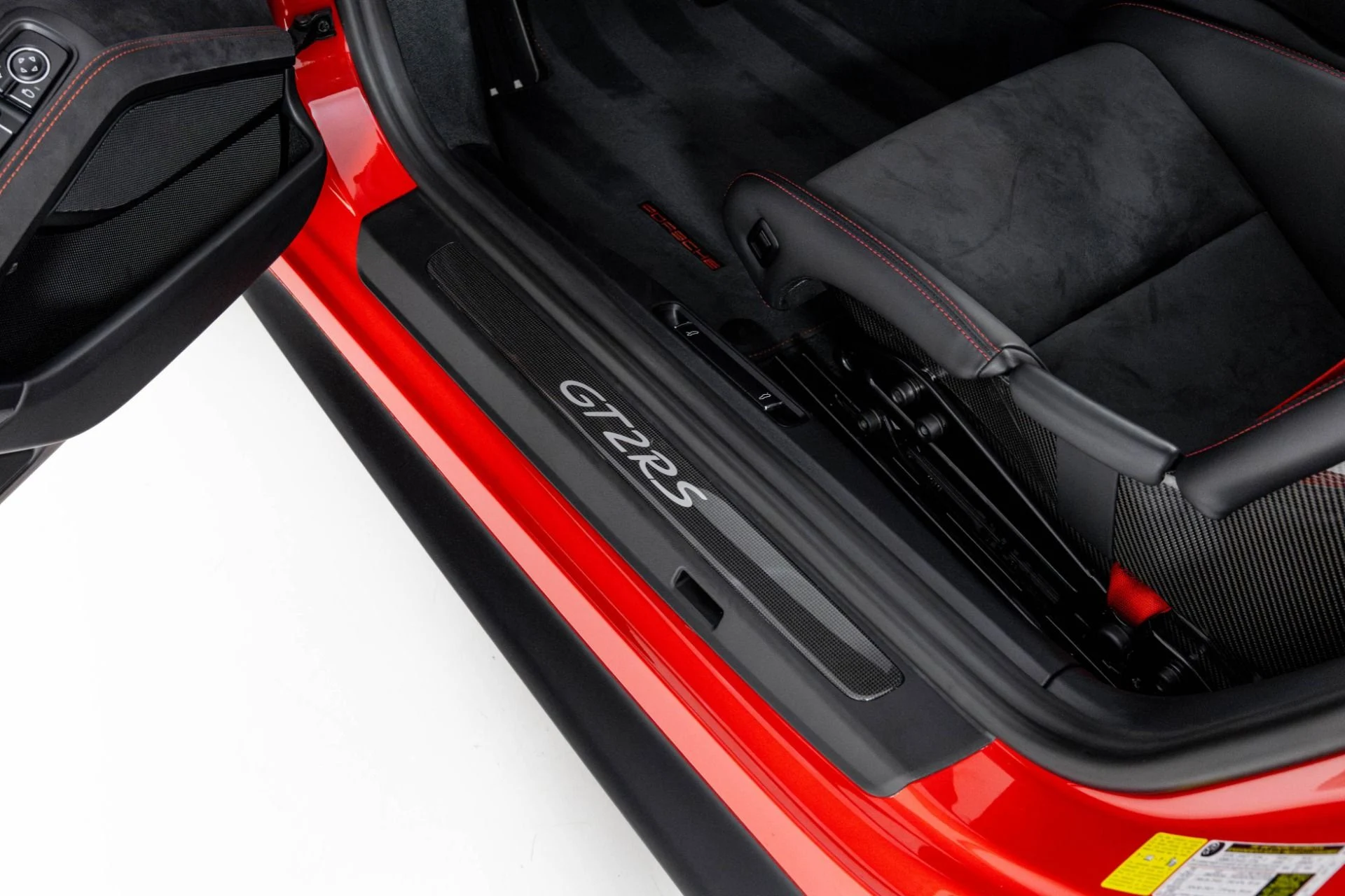 mph030_4282067291_Used_2019_Porsche_911_GT_2_RS_1761868480_fecf72ad73