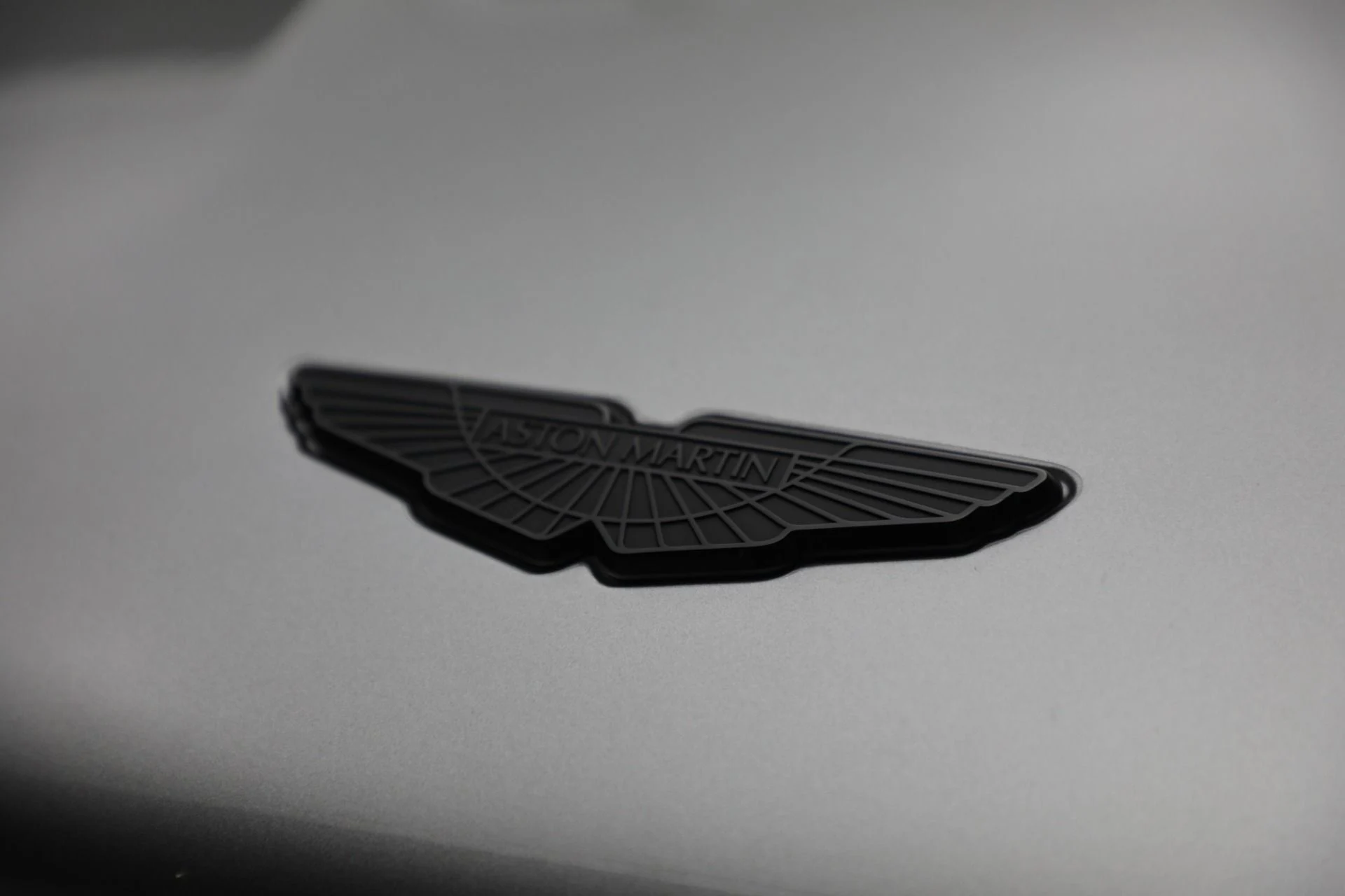 mph030_428881570_Used_2023_Aston_Martin_DBS_Superleggera_2ad4e62027