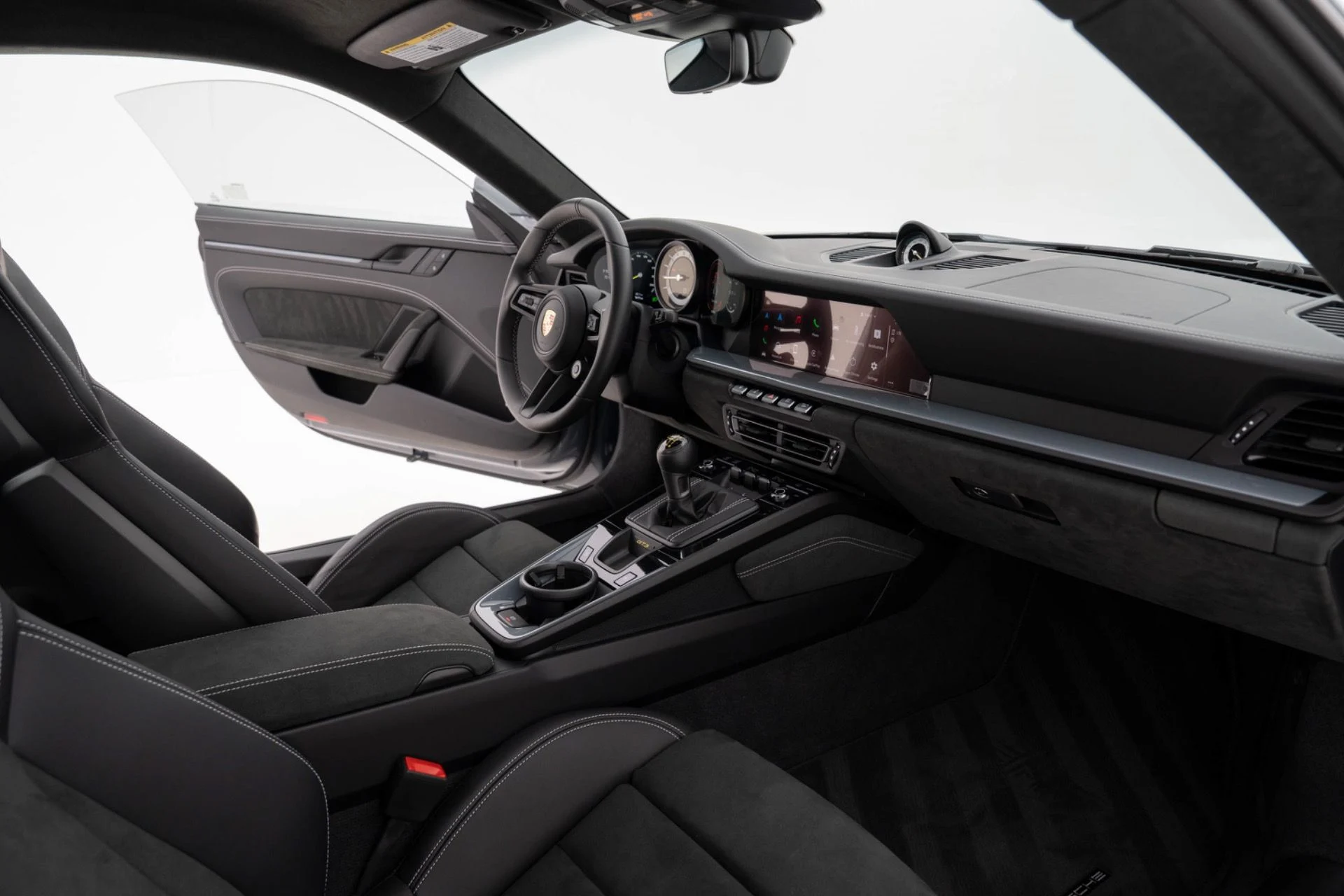 mph030_4289622567_Used_2024_Porsche_911_GT_3_1774634343_738a57c5c5