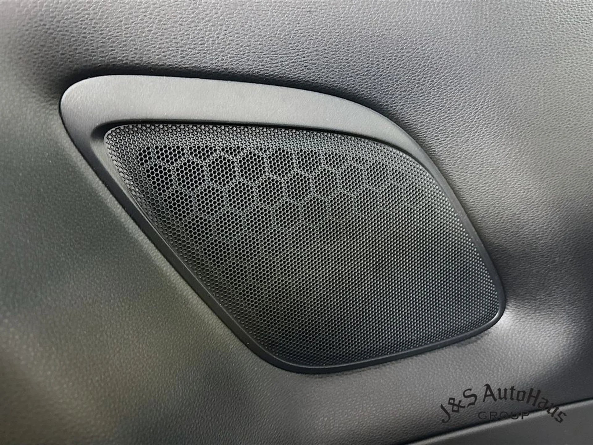 mph030_4293927534_mqdwsksux8rrg4xnhpieui4tskby_0f0b309362