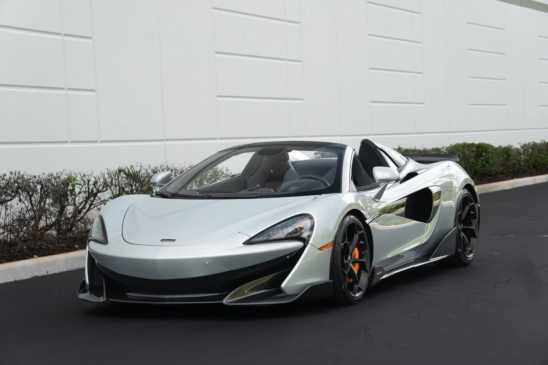 mph030_432778762_Used_2020_Mc_Laren_600_LT_Spider_1759250261_0d0978e674