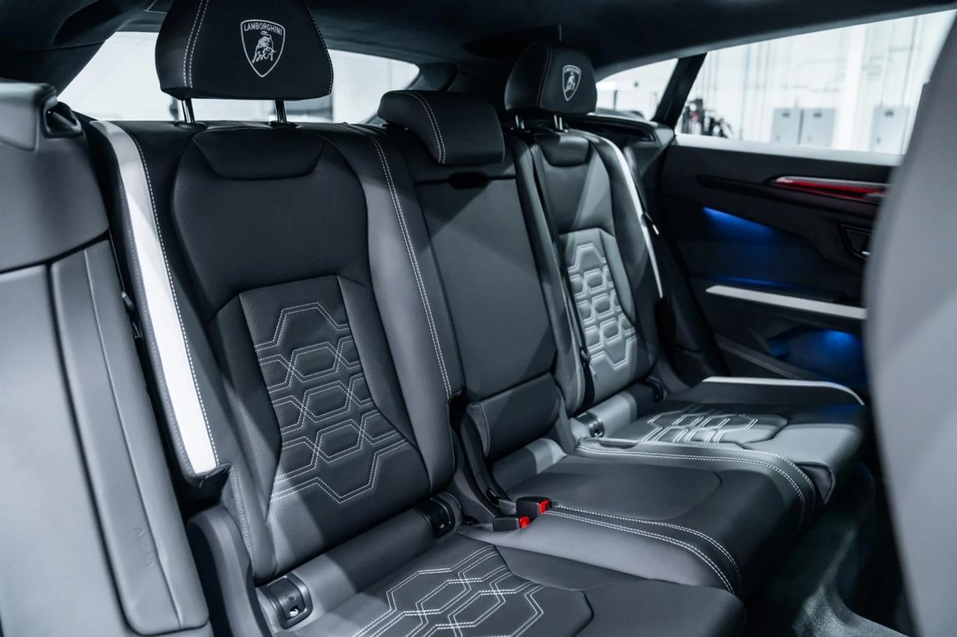 mph030_434670435_11a286f0d137630547fb42ebd6f005da_b323c3e248