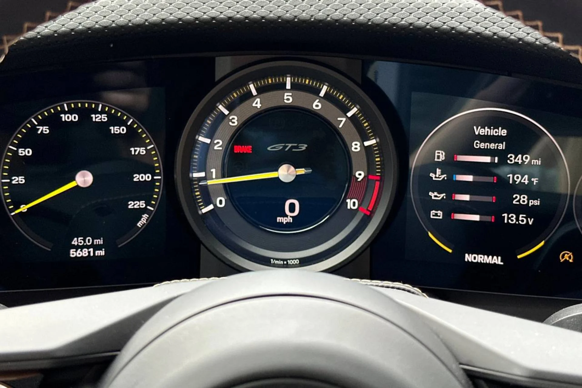 mph030_438416494_1280_1e3fe859af