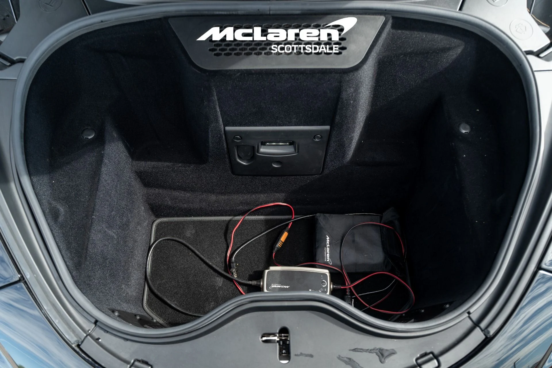mph030_4394066_Used_2016_MCLAREN_570_S_1756698807_4871c46455