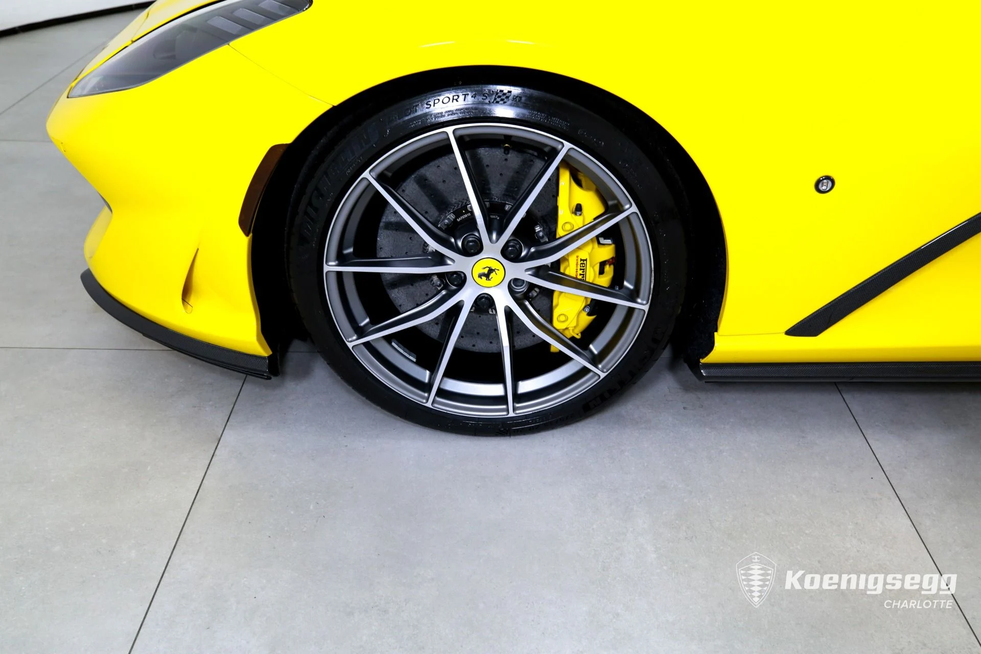 mph030_443149970_Used_2023_Ferrari_812_GTS_1782495786_74348ee1f6