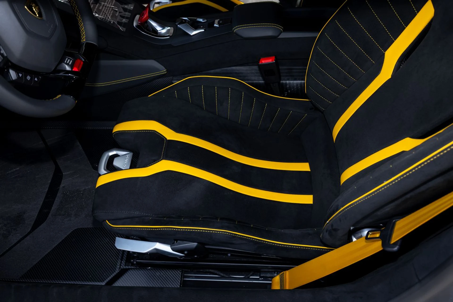 mph030_459931844_Used_2024_Lamborghini_Huracan_STO_6b6c994b36