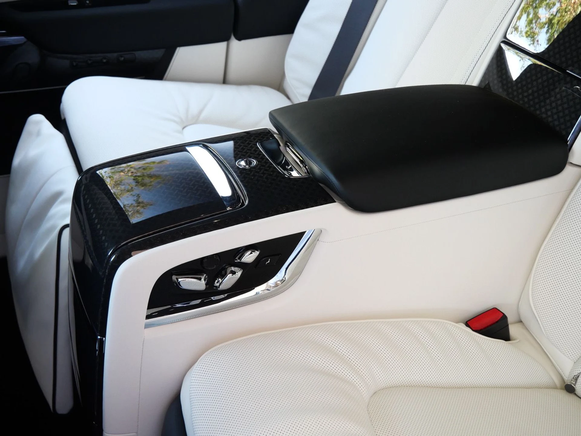 mph030_462999330_ecc8c4d8040fa5abf695f51418b7045bx_16a9afb813