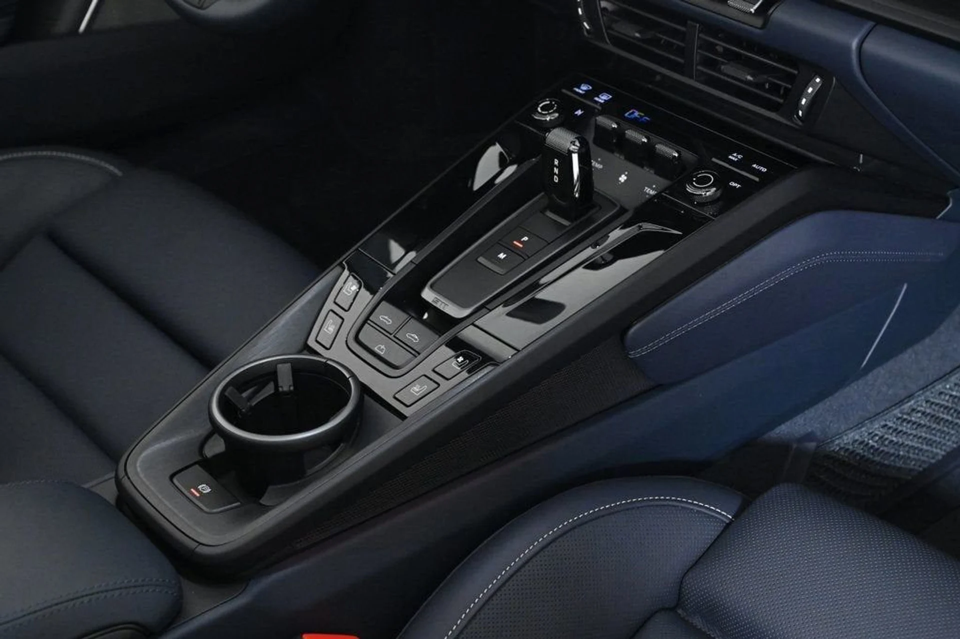 mph030_463031293_9096aeccbabd4f828a851de9d5478791_3f25b34008