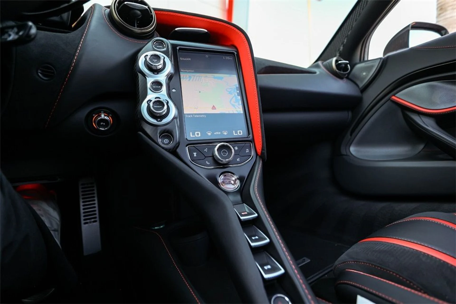 mph030_464271250_32d85a87e00580e95992599f2377971e_46b5940393