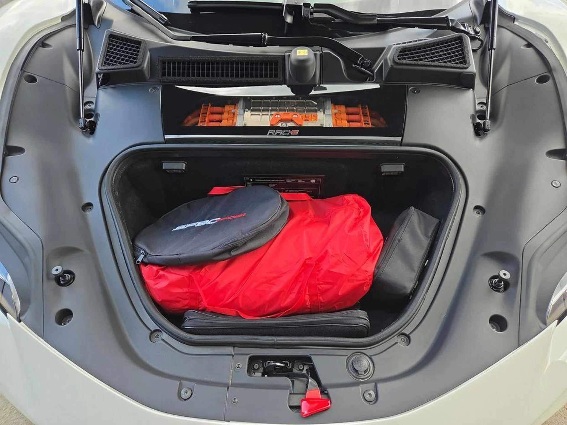 mph030_467554084_3_QS_m_HTL_Qg_Hhmbd_U5_C8_R_Bcb01s_0296f590e7