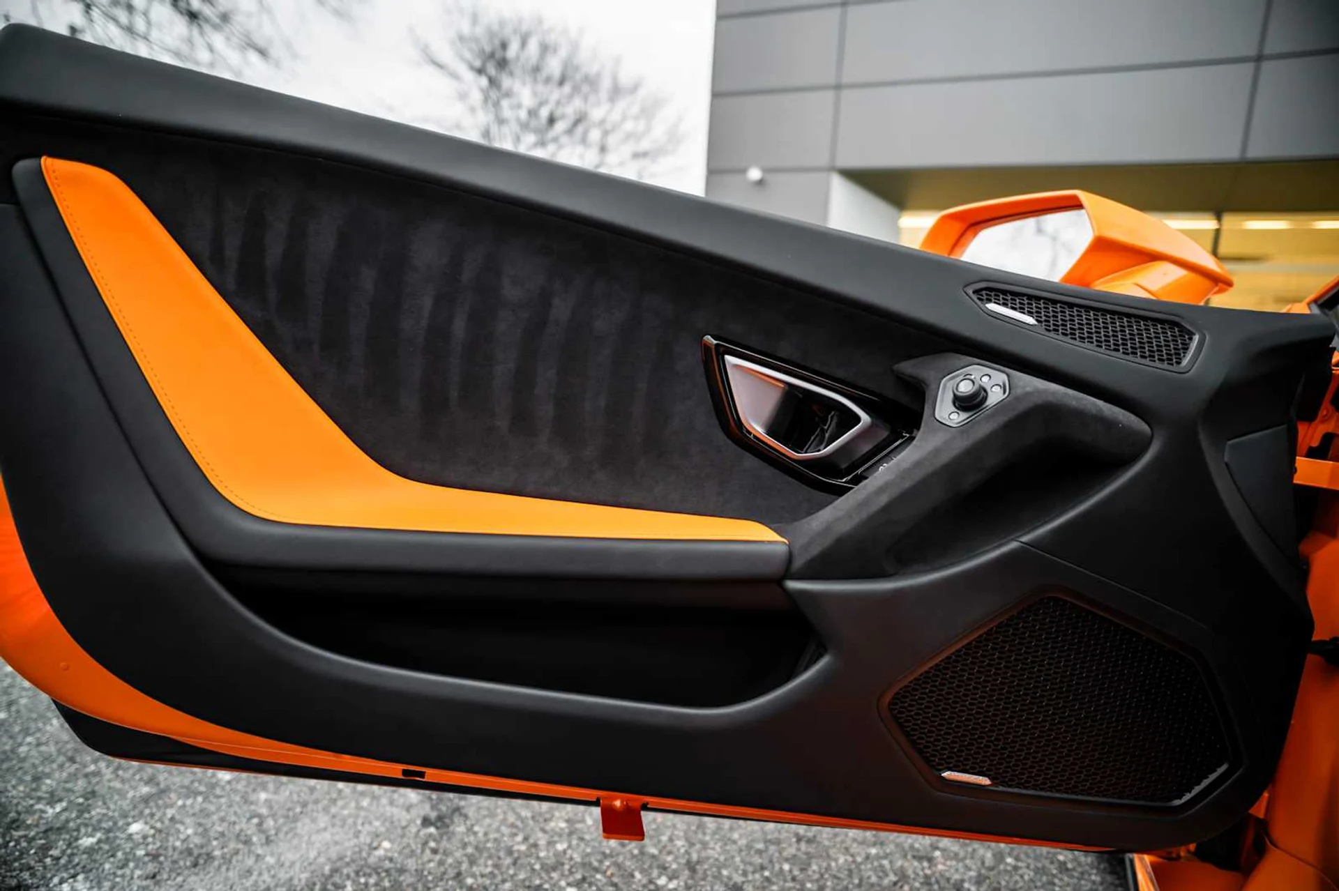 mph030_468364456_6bc17f838c2677ea4b9635e44932e7cdx_21c3306025