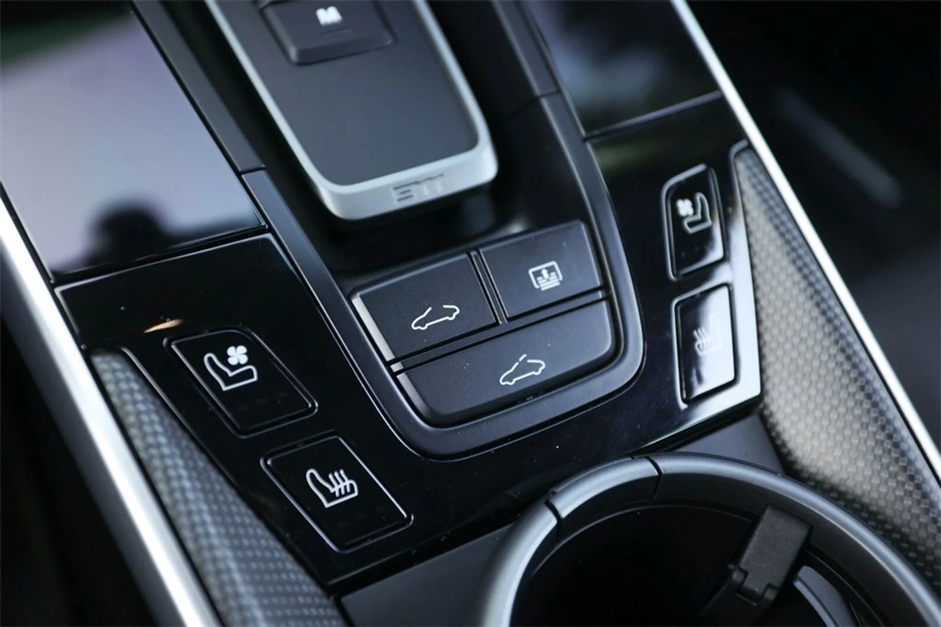 mph030_471633426_6068862ed6d6942d127d17d656478ebd_afeceeb6d2