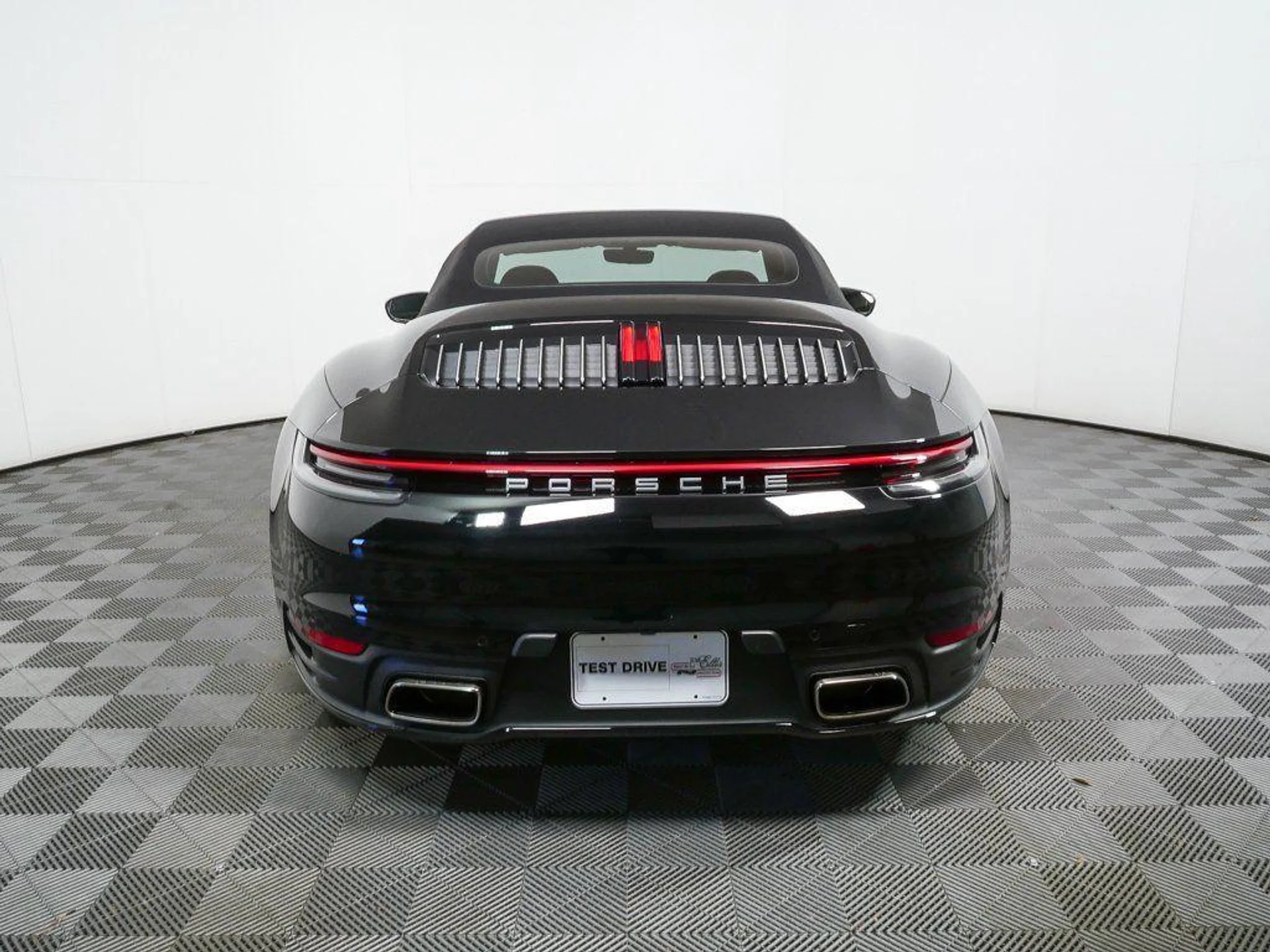 mph030_47476303_x8d_F_Ai_X_Jc8pj3_6_Pyhy_Jqzms4bs_fc8497b2bd