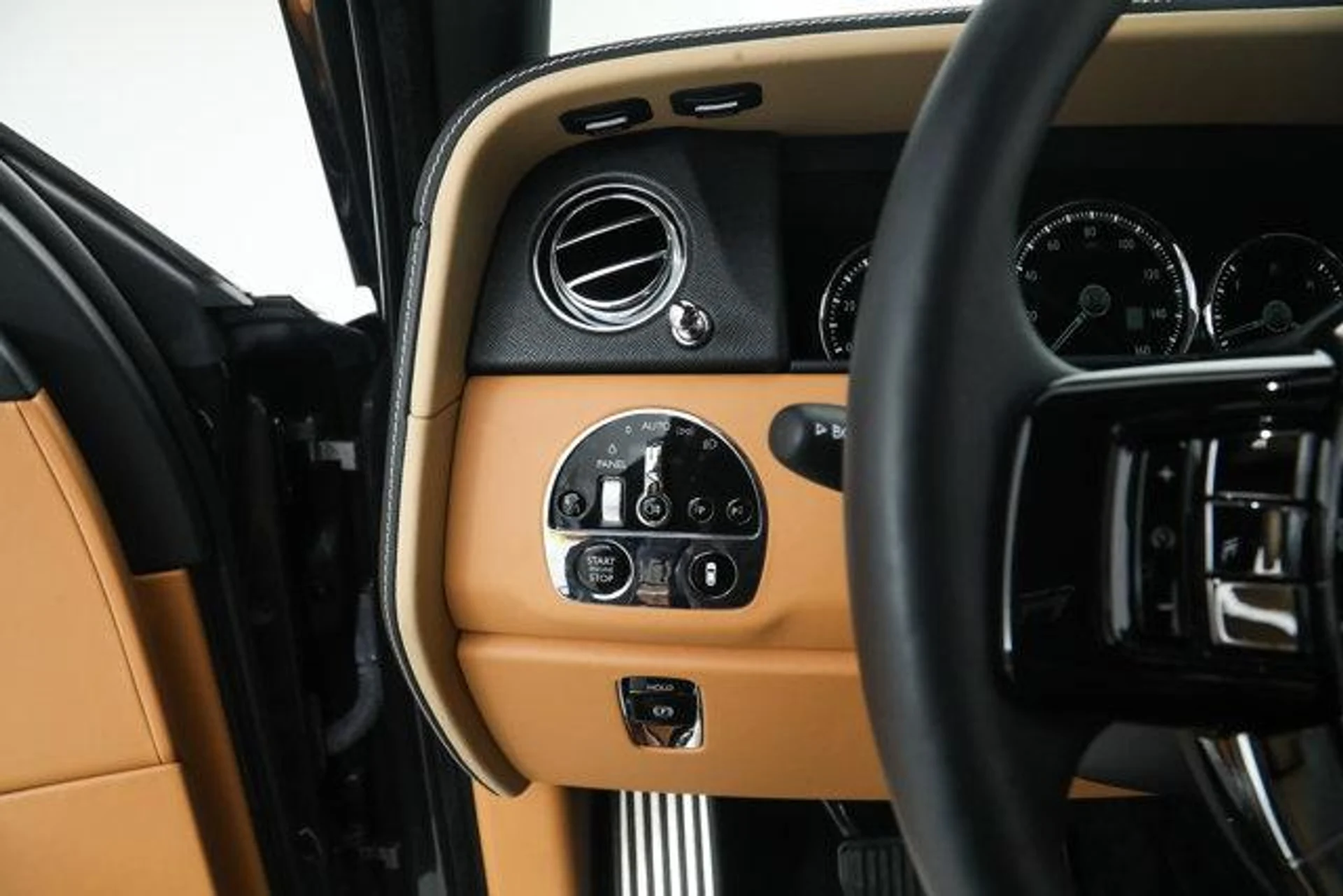 mph030_475189628_Etl_b_IH_Td2_Z_Tz04_W_Ifo84s_HOYE_7efe878383