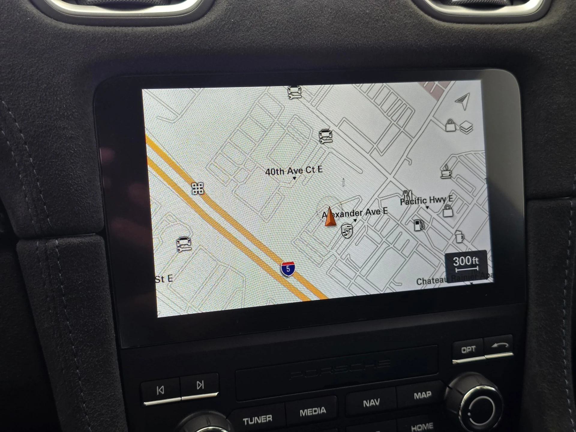 mph030_475515804_e3699d9dc54b4627290d623e1aed9425x_0e36289fbd