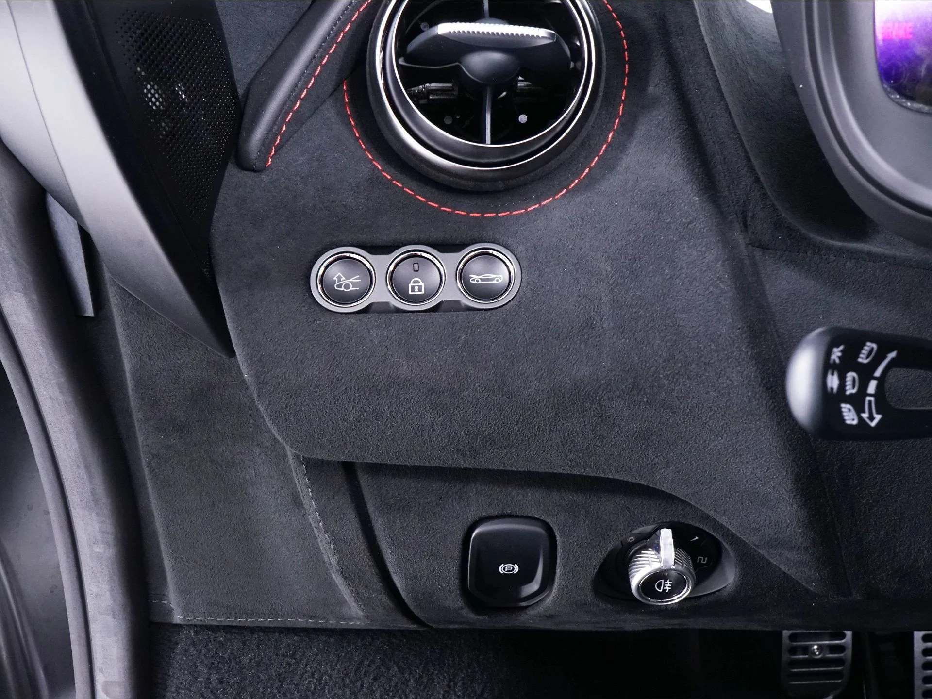 mph030_47757418_c968fc6136803ed90fbeeb098cb75171x_67c057e405