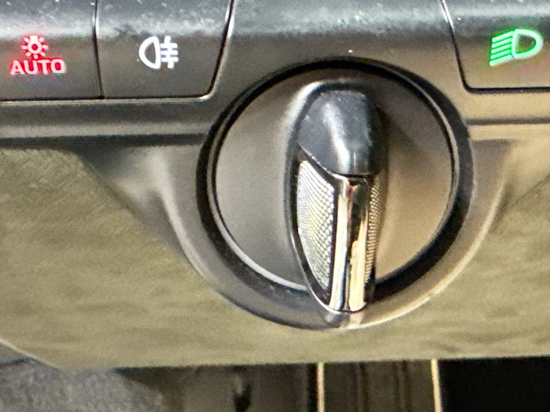 mph030_479210481_a188e04cf28226a508b25220ae5a4906_c5ac6f71f4