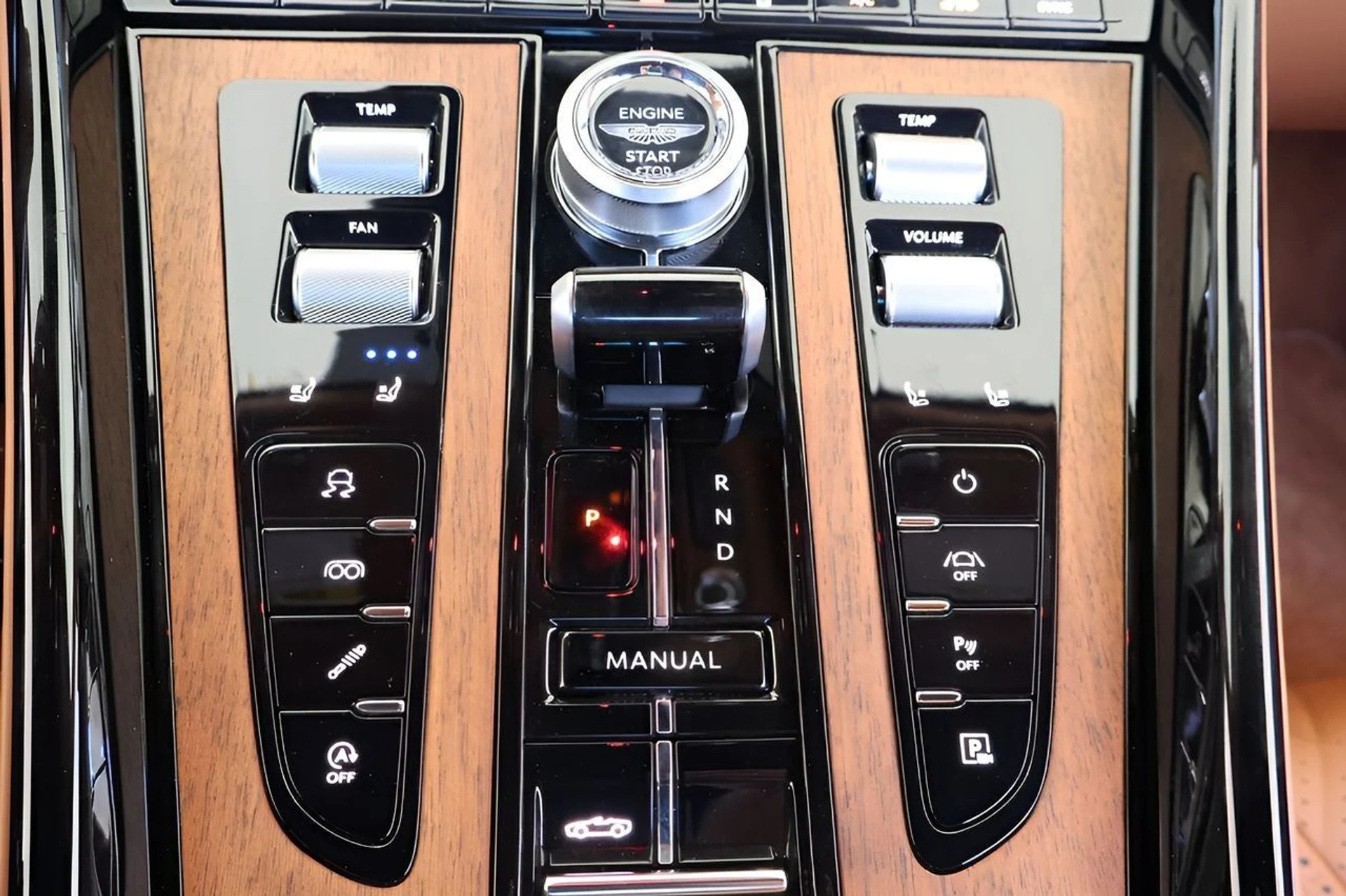 mph030_480636273_31_2714ebc63f