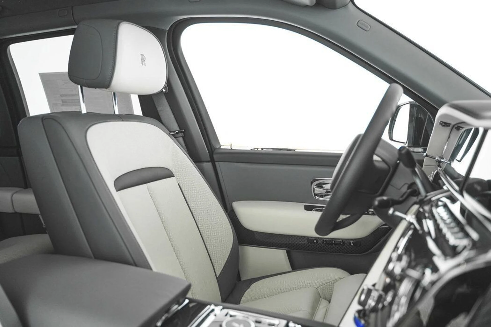 mph030_482860579_2be00917ac7963f7b26c416a5106ee35x_c4222db161