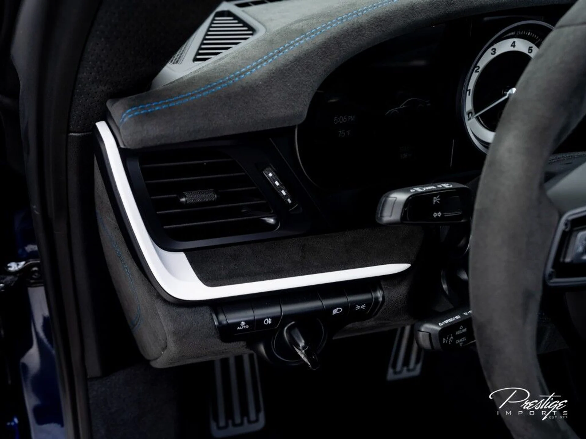 mph030_483416625_b7a60d51d9aa62dc3775fdc7eb399fe3_e813609bcf