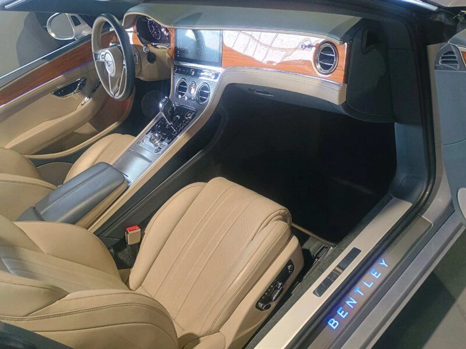 mph030_484862281_d92a47e0a0_800_31a2418293