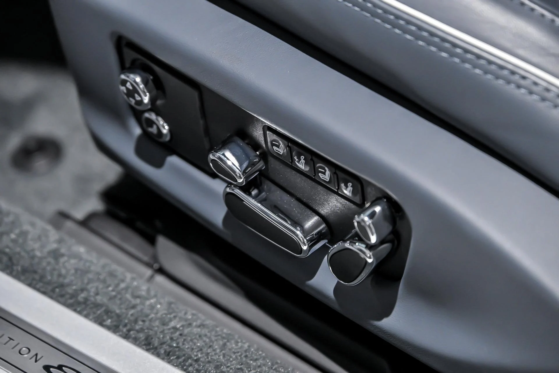 mph030_486152082_Used_2024_Bentley_Continental_GT_V8_Coupe_1766137569_cd8f9f0181