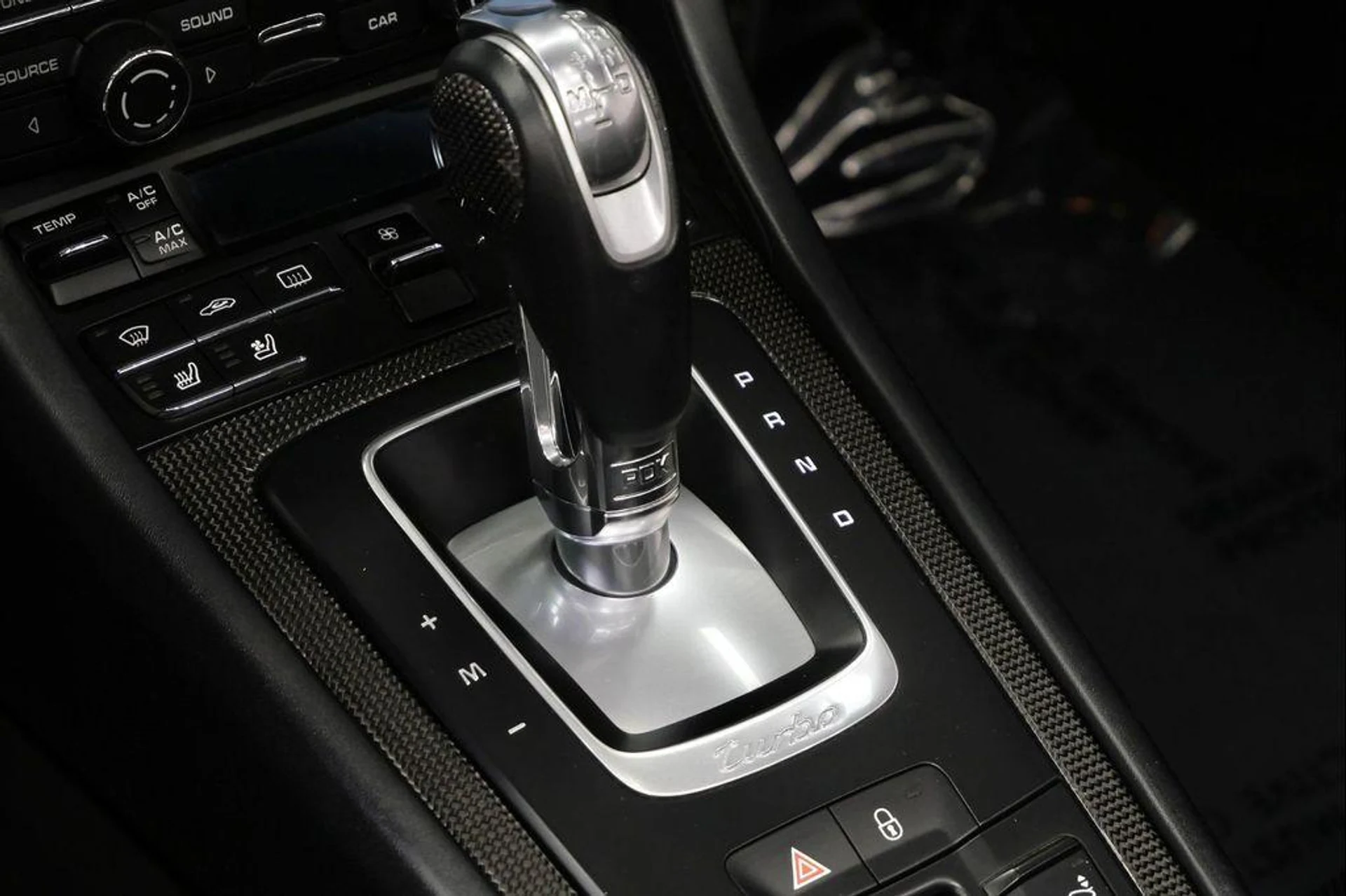 mph030_495162943_Xc_R6pmz_PA_Lmo_O1gptq1_ZALE_11_KY_221c85e736