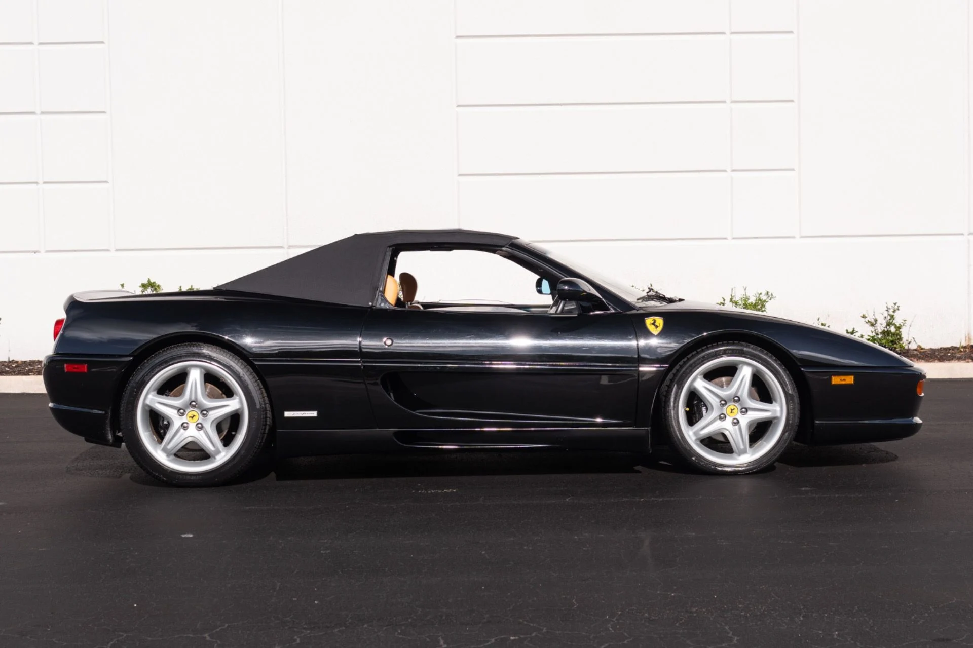 mph030_495570887_Used_1996_Ferrari_F355_1779245032_0ff5e3474f