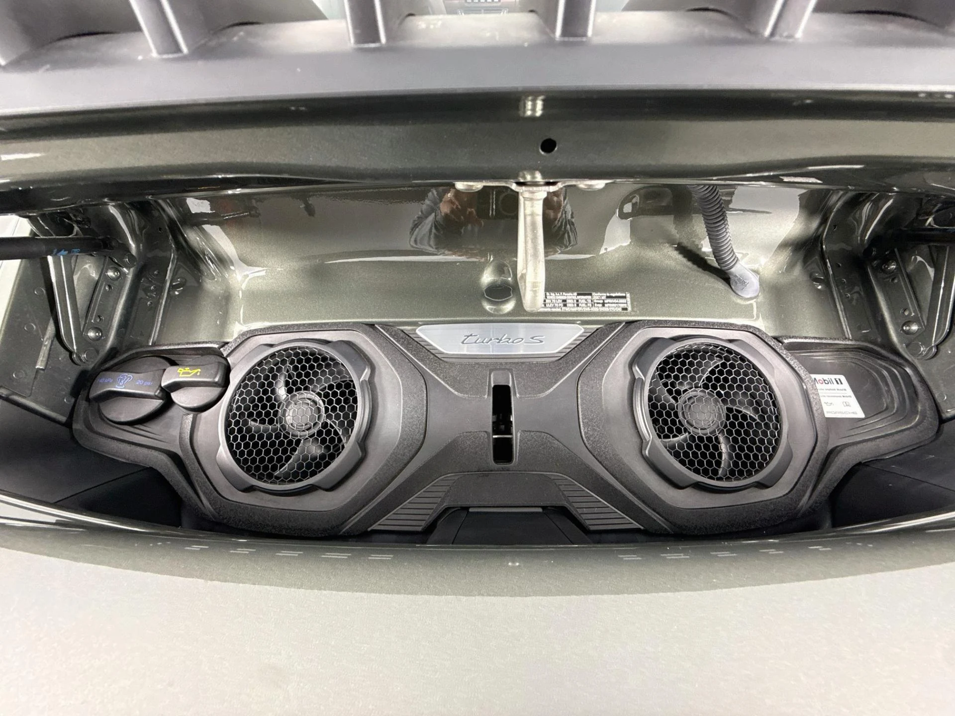 mph030_498849776_Used_2021_Porsche_911_Turbo_S_1789763409_9e8bac3fdc