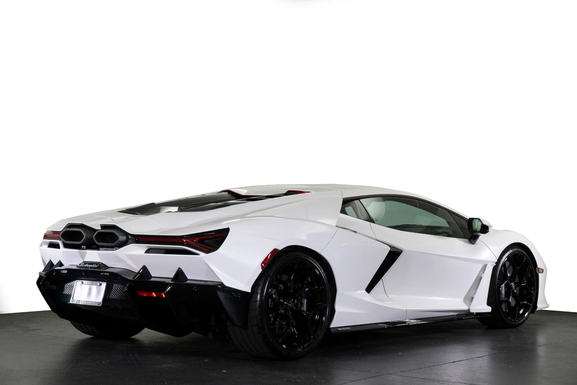 mph030_500747956_New_2026_Lamborghini_Revuelto_1778722081_c07633ad94