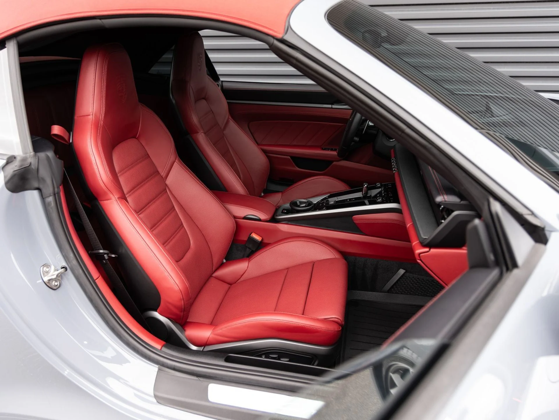 mph030_51119083_31_75617dba7a