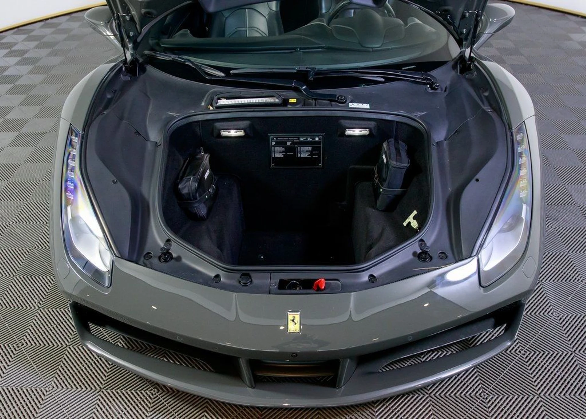 mph030_511644812_adcb442f6f43350504a083186b4bc708_6c3d7a926f