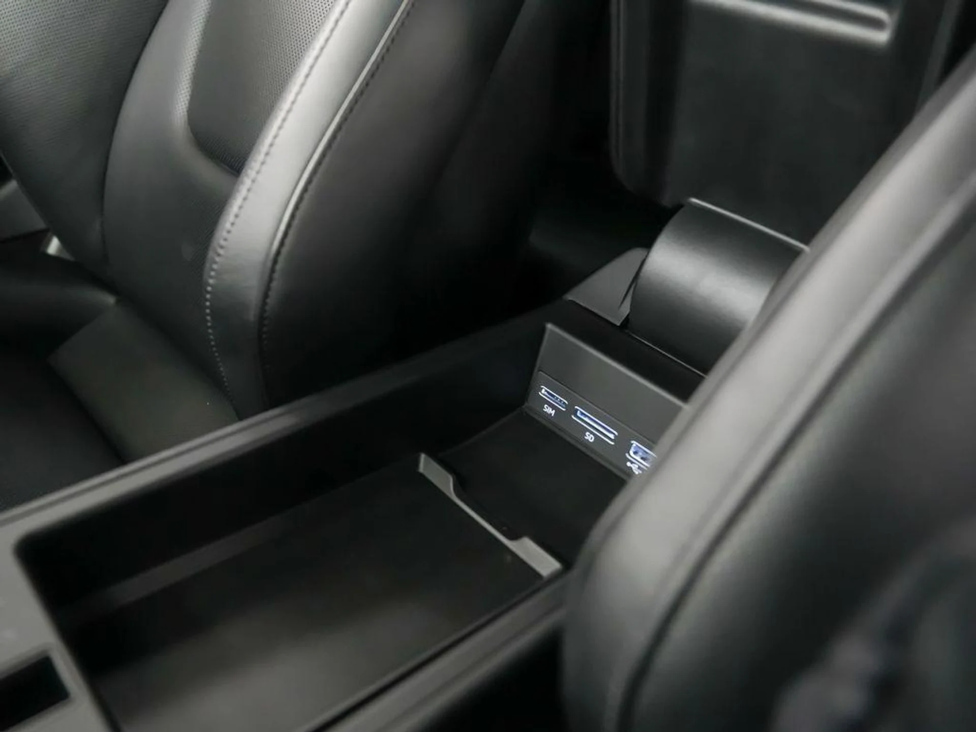 mph030_522462675_E_Gc_Pi_Hlp_RL_T_Wq_V_Ly_S_On_DC_a9_QY_e02084f7d8